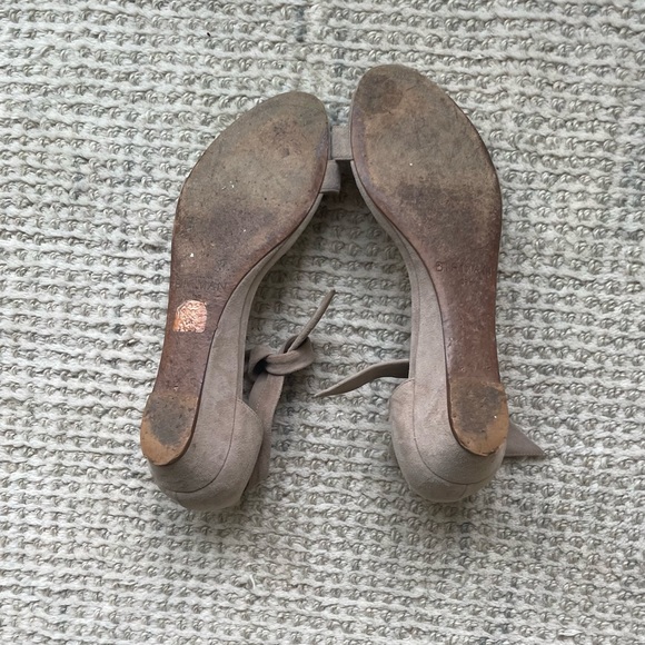 Alexandre Birman Clarita Suede Ankle Tie Sandals, Tan - Picture 9 of 9